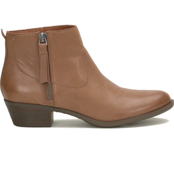 Lucky Brand booties - great condition from Nordstrom - Picture 3 of 8